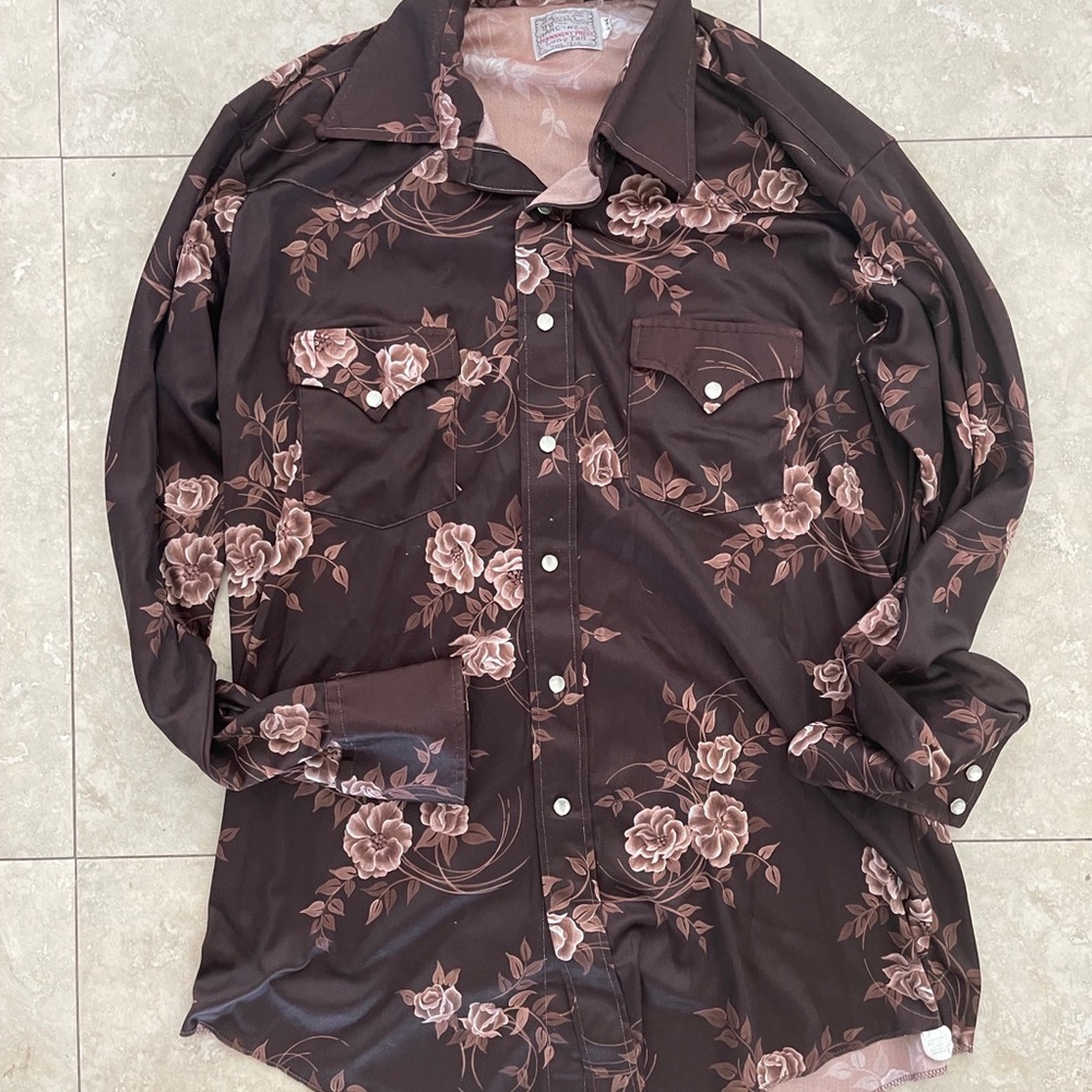 Long sleeve shirt